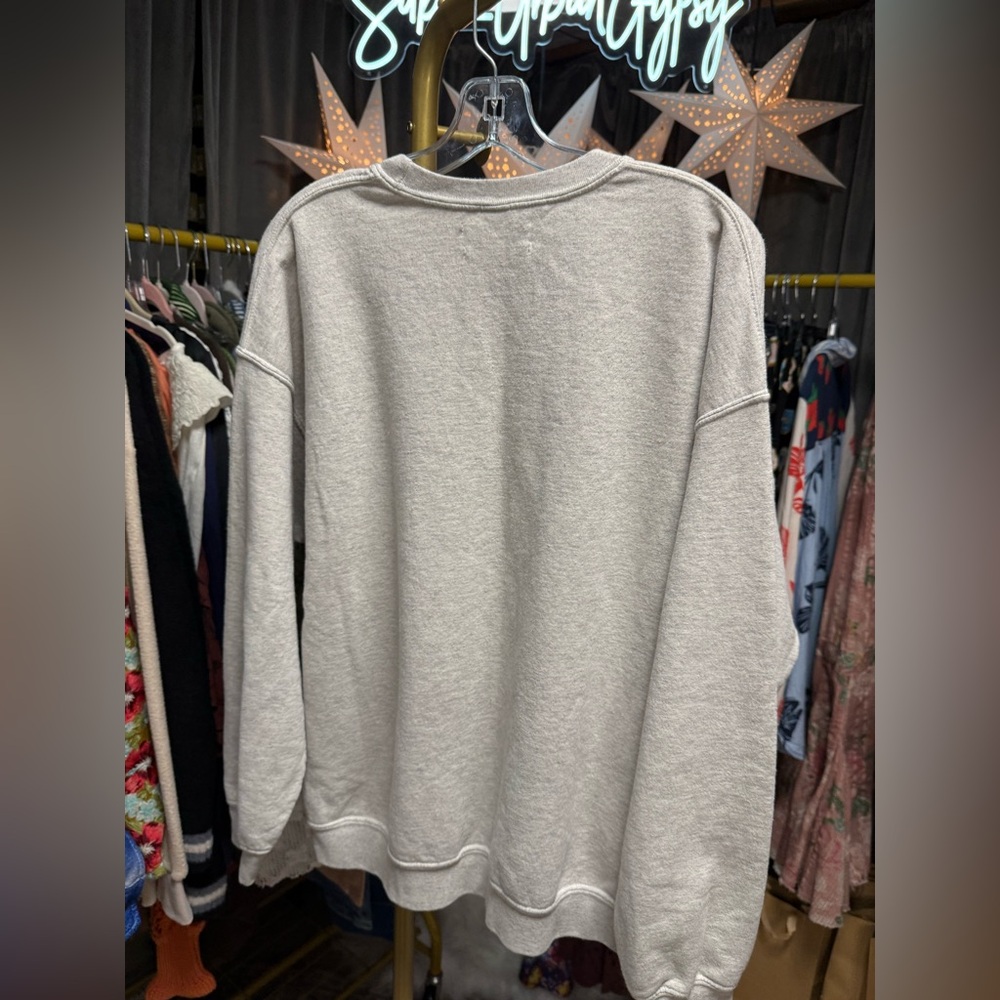 37) NWOT Anthropologie Oversized Dog Graphic Sweatshirt Grey Frenchie minor flaw - Picture 7 of 8